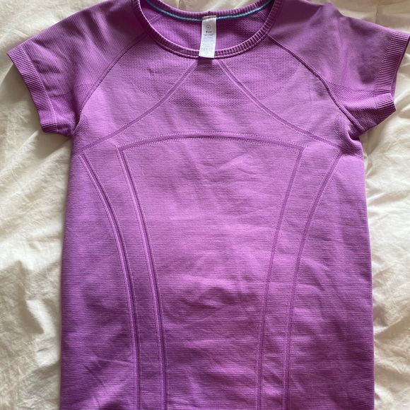 Ivivva top (just like Lululemon swiftly tech) - Picture 1 of 2
